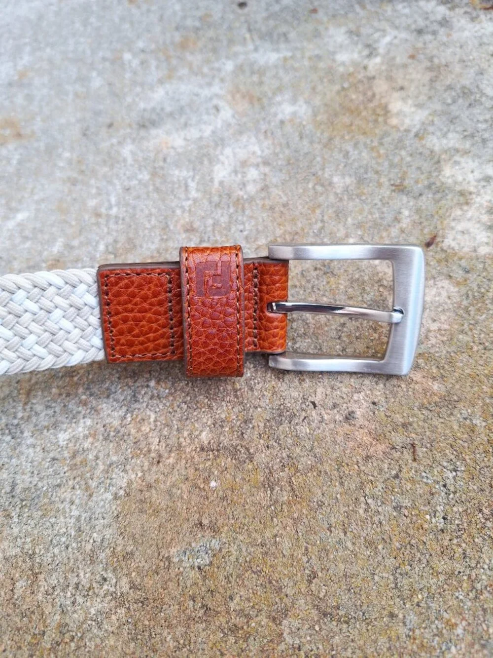 FJ Foot Joy woven stretch belt L/XL. Khaki/Stone Leather tips